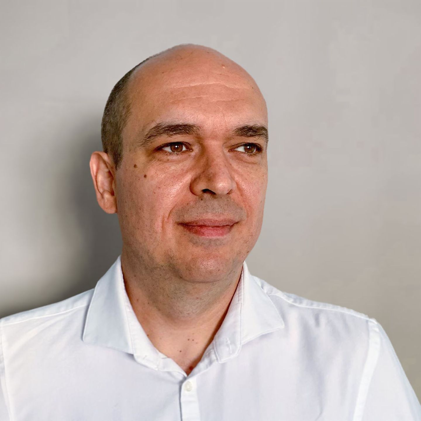 A headshot shows Cristian Musat, Managing Director EOS Technology Solutions and the ‘brains’ of the Kollecto+ project.